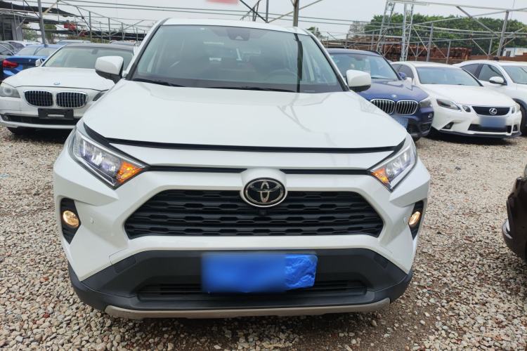 Used Toyota RAV4 2021 2.0L CVT Two-Wheel Drive Fashion Edition