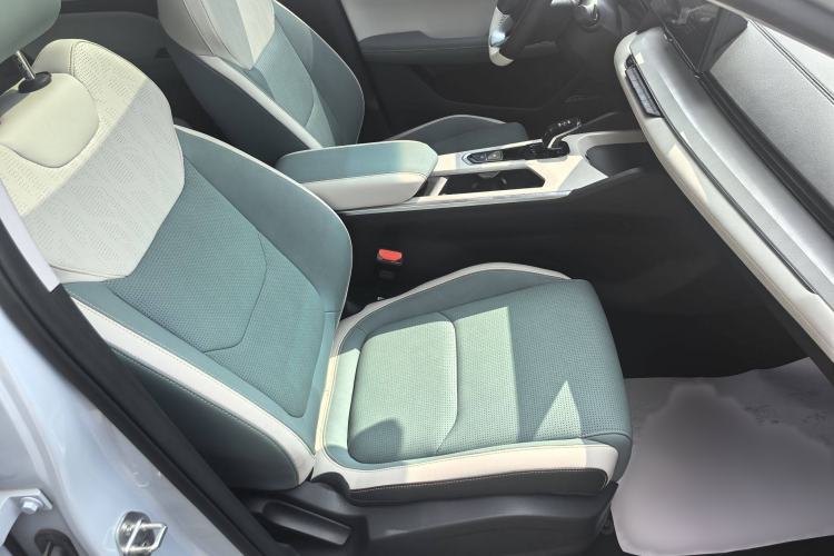 Used Geely Auto Emgrand L HiP 2022 1.5TD-DHT Pro 100KM Super Rui
