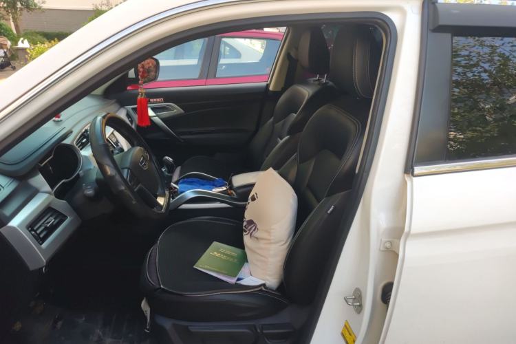 Used Geely Auto Emgrand X7 Sport 2016 2.0L Manual ZhiShang Version Left Front Seat