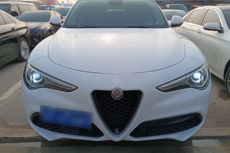 Used Alfa Romeo Stelvio 2017 2.0T 200HP Luxury Edition