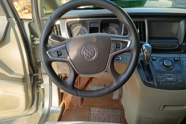 Used Buick GL8 2013 3.0L GT Luxury Business Haoya Edition