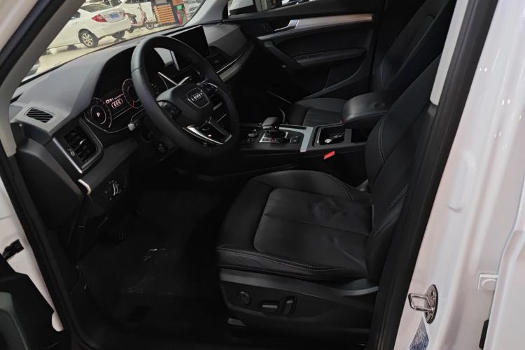 Used Audi Q5L 2020 Updated 40 TFSI Prestige Fashion Edition
