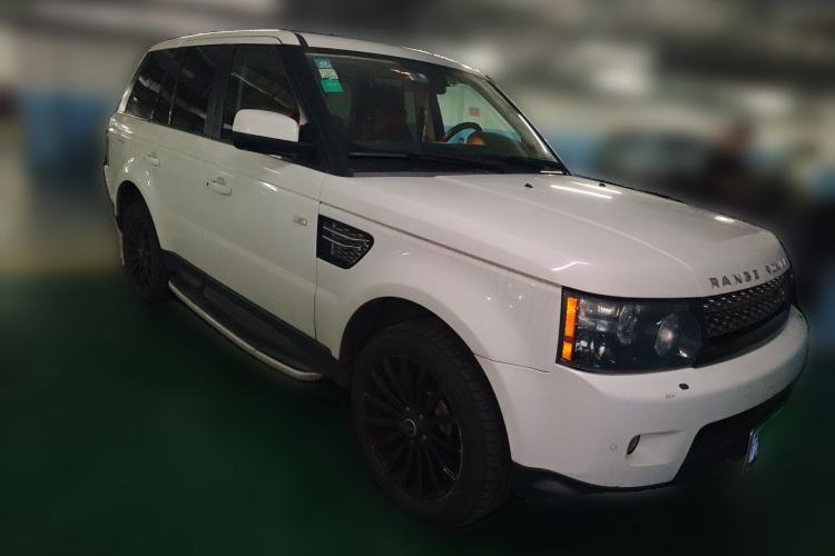 Used Land Rover Range Sport 2011 3.0 TDV6 Diesel Version Front Right 45 Deg