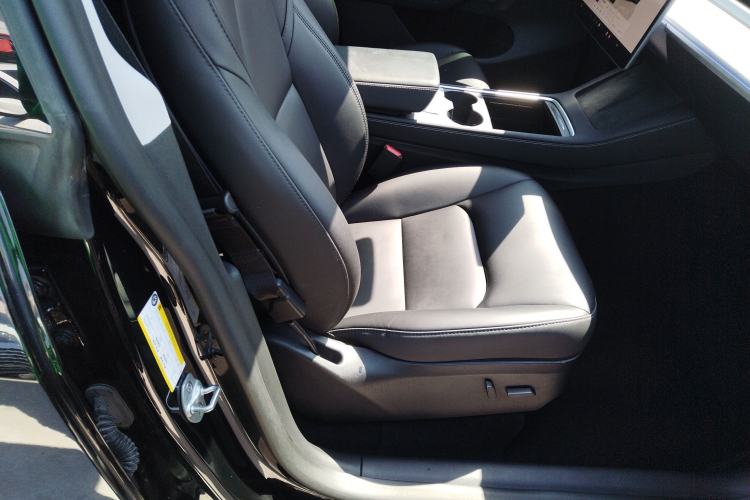 Used Tesla Model Y 2024 Rear-Wheel-Drive Version