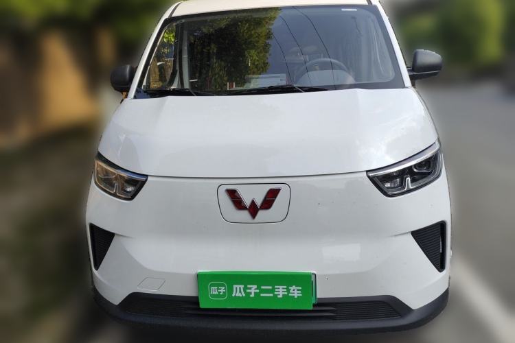 Used Wuling Yangguang 2026 Model, 440km Bus Comfort Edition, 6 Seats
