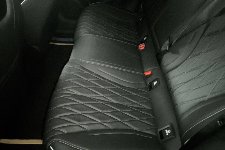 Used BYD Seal 2022 550 km Standard Range Rear-Wheel Drive Elite Version
