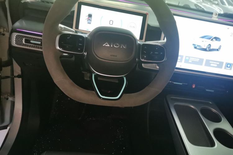 Used AION Y 2023 Younger Star Edition
