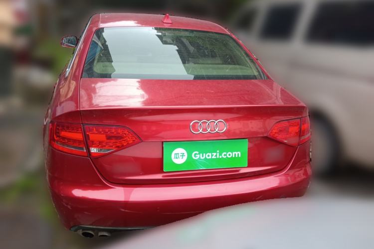 Used Audi A4L 2012 2.0 TFSI automatic Comfort trim level