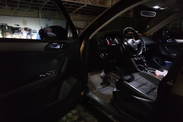 Used Volkswagen Tiguan L 2018 330TSI Automatic Two-Wheel Drive Comfort Edition
