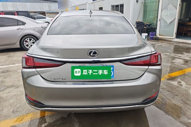 Used Lexus ES 2020 200 Excellence Edition