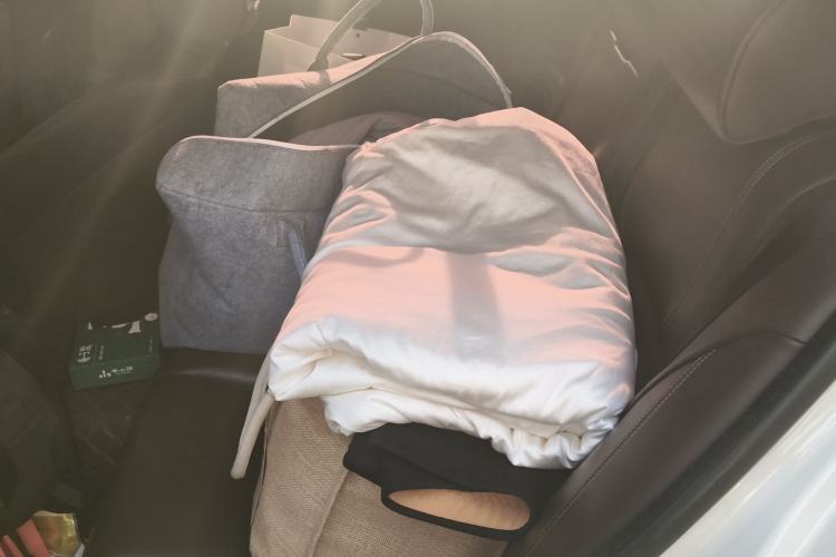 Used BMW 5 Series 2014 525Li Luxury Design Package Left Rear Seat