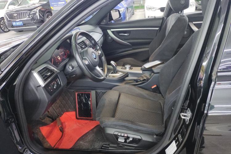 Used BMW 3 Series 2018 320i M Sport Night Edition
