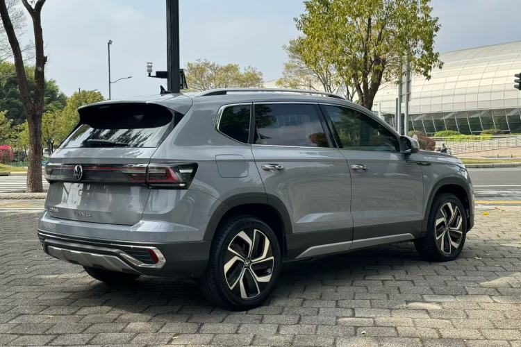 Used Volkswagen Tharu 2023 300TSI Two-Wheel-Drive Full Moon Edition