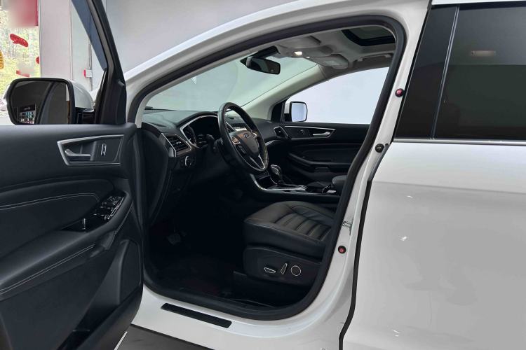 Used Ford Edge 2018 EcoBoost 245 Four-Wheel Drive Titanium 7-Seater