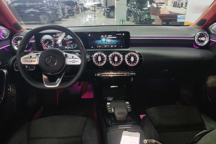 Used Mercedes-Benz A-Class 2021 A 200 L Sport Sedan Fashion Model Center Console