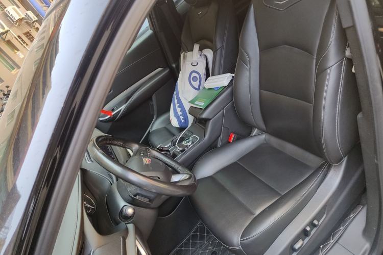 Used Cadillac XT4 2018 28T Two-Wheel Drive Leading Version
