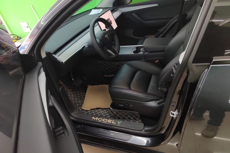 Used Tesla Model Y 2024 Rear-Wheel-Drive Version