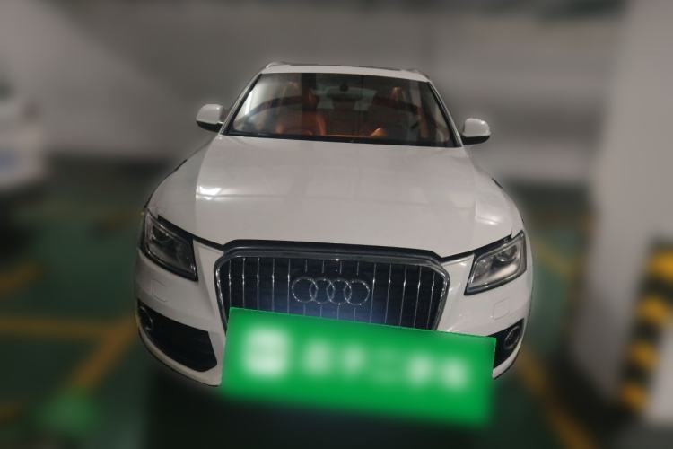 Used Audi Q5 2013 40 TFSI Ambition Front