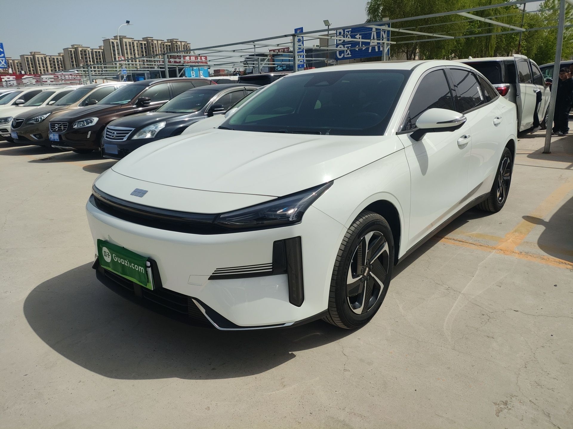 Parte inferior delantera