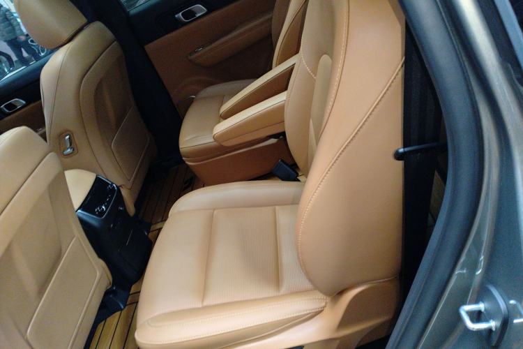 Used Li Auto ONE 2021 Extended-Range 6-Seater Version Left Rear Seat