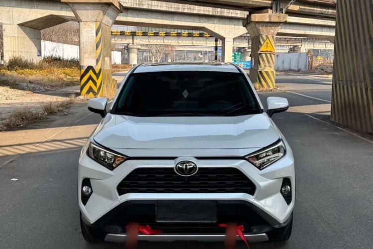 Used Toyota RAV4 2021 2.0L CVT 4x4 Trend Edition
