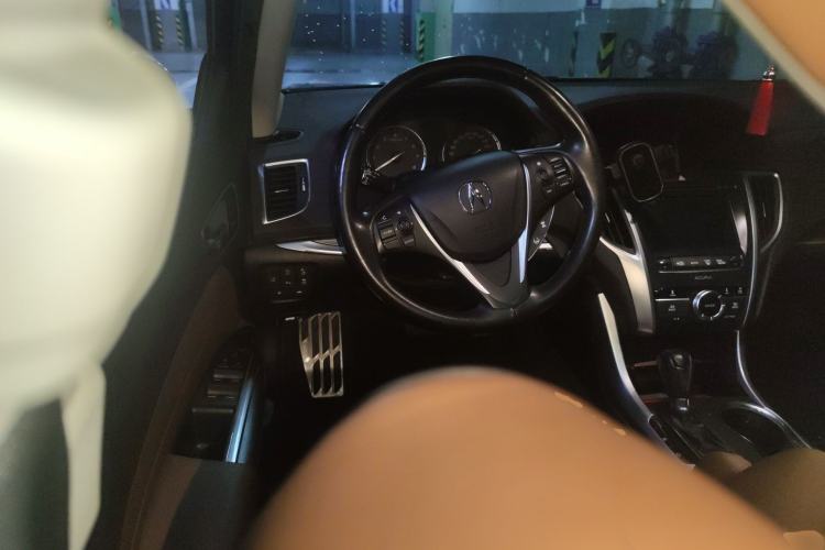 Used Acura TLX-L 2018 2.4L Deluxe Edition