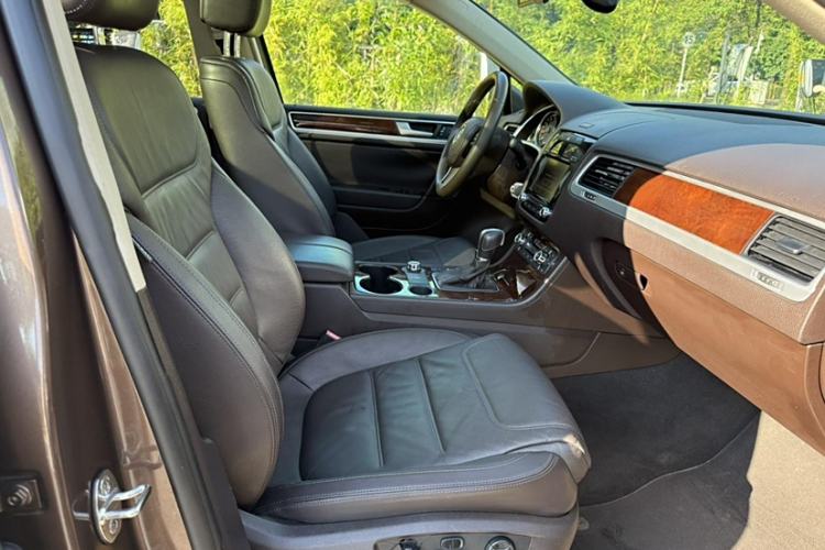 Used Volkswagen Touareg 2015 3.0 TSI Standard Model