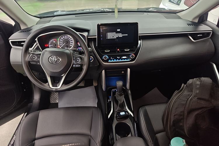 Used Toyota FRONTLANDER 2022 2.0L CVT Luxury PLUS Edition
