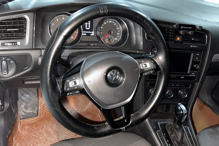 Used Volkswagen Golf 2018 1.6L Automatic Comfort Model