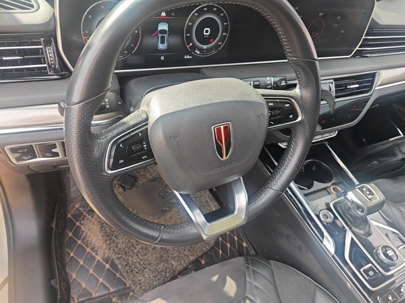 Hongqi HS5 2022 Facelifted Version 2.0T Smart Connect Flagship All-Wheel-Drive Edition — снимка 13