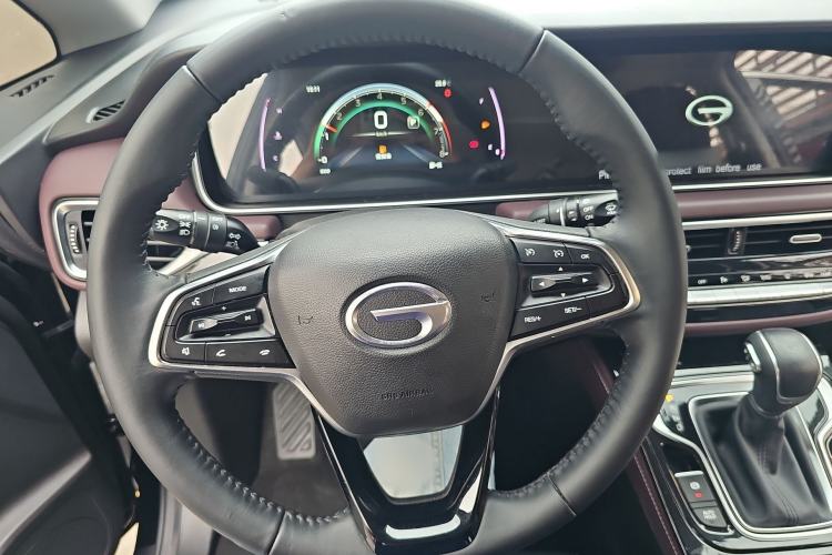 Used GAC Trumpchi M6 2023 PRO 270T DCT Luxury Edition Steering Wheel