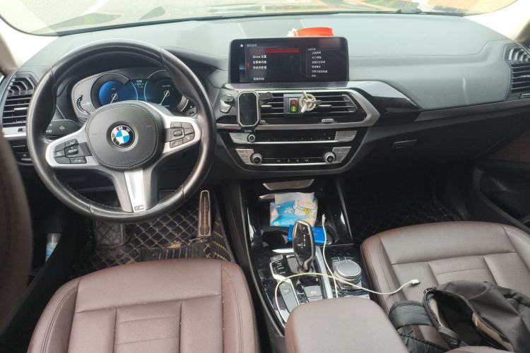 Used BMW X3 2019 xDrive25i M Sport Package Center Console
