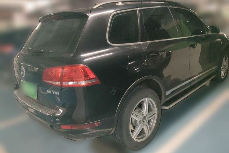 Used Volkswagen Touareg 2011 3.0 TSI Comfort Version Rear Right 45 Deg