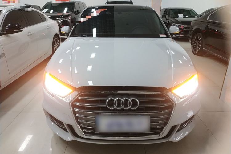 Used Audi A3 2020 Limousine 35 TFSI Fashion Edition China VI Emission Standard