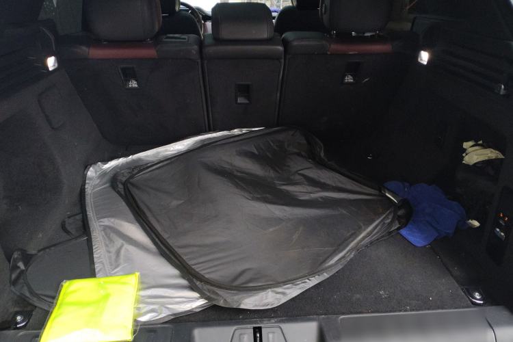 Used Land Rover Range Sport 2023 400PS Dynamic SE Trunk