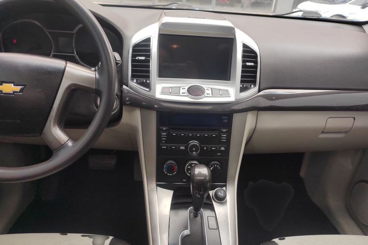 Used Chevrolet Captiva 2017 2.4L Two-Wheel Drive City Edition 5 Seats
