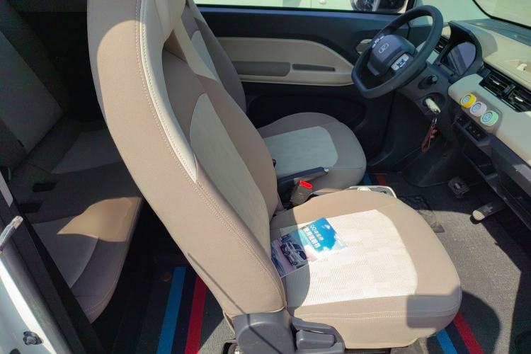 Used Chery QQ Ice Cream 2024 Restyled 170 km Sundae Right Front Seat