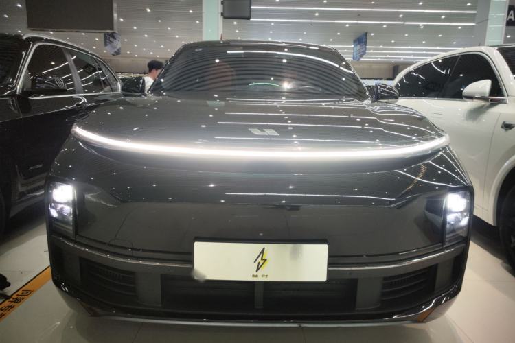 Used Li Auto L8 2023 Pro Model