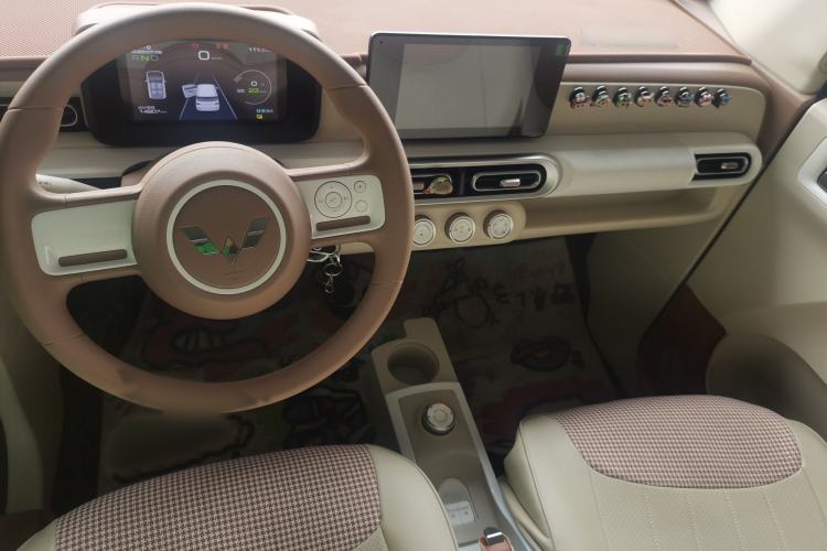 Used Wuling Hongguang MINIEV 2024 3rd Generation 215km Advanced Version