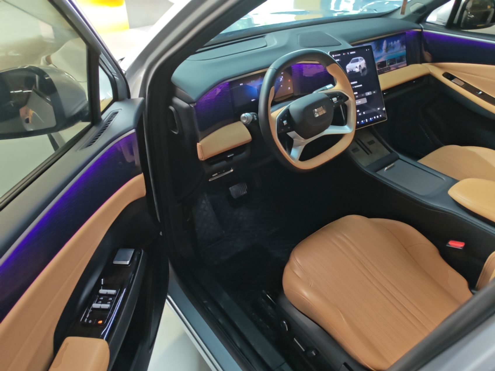Geely Galaxy L7 2024 1.5T 115 km MAX Dragon Edition — снимка 18