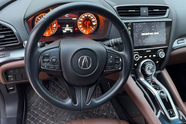 Used Acura CDX 2016 1.5T Two-Wheel Drive Deluxe Edition
