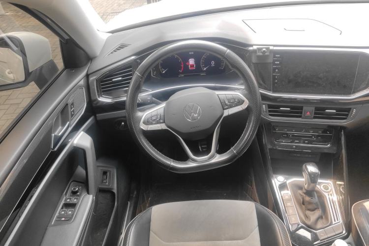 Used Volkswagen Tayron X 2020 330TSI Two-Wheel Drive Luxury Smart Connectivity Version
