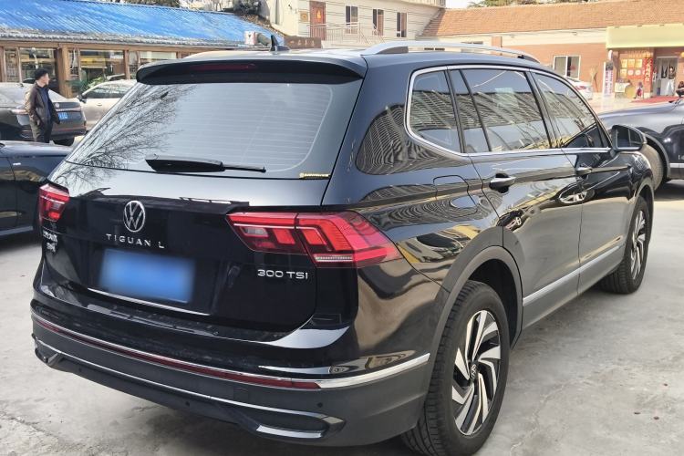 Used Volkswagen Tiguan L 2024 300TSI Automatic Two-Wheel Drive Smart Edition