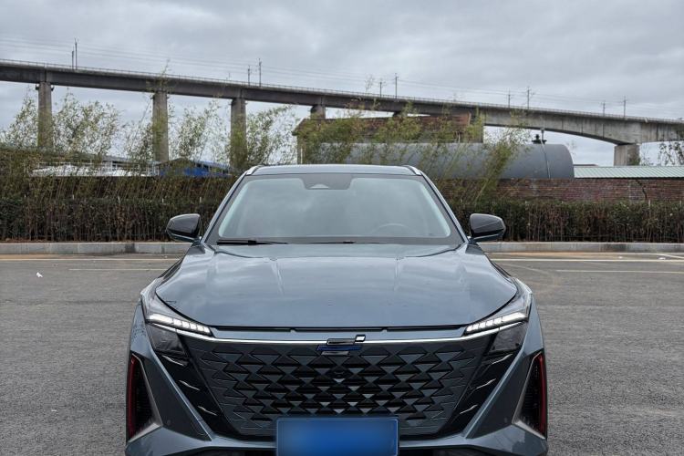 Used Oshan Z6 2022 Blue Whale 1.5T DCT Smart Edition