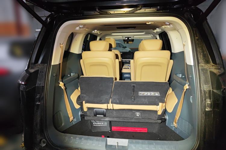 Used GAC Trumpchi E8 2024 Honor Series 2.0L Honor Edition Trunk