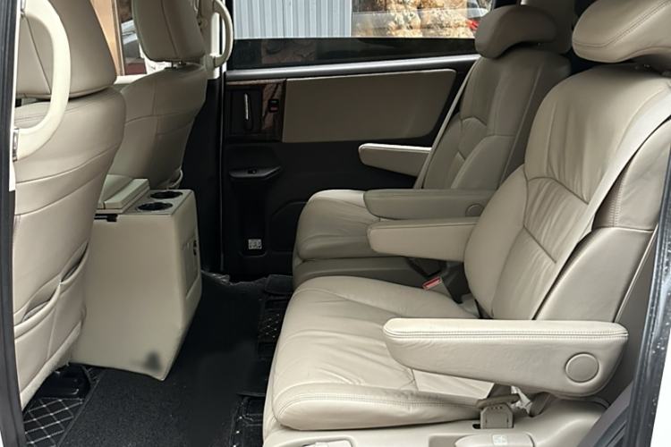 Used Honda Odyssey 2015 2.4L Smart Edition