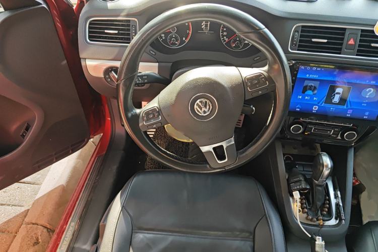 Used Volkswagen Sagitar 2014 1.4TSI Automatic Luxury Model