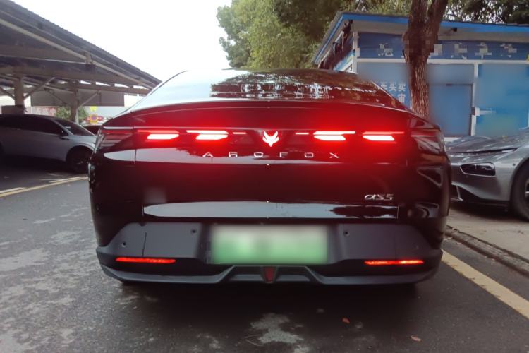 Used ARCFOX Alpha S5 2024 560MAX 185kW
