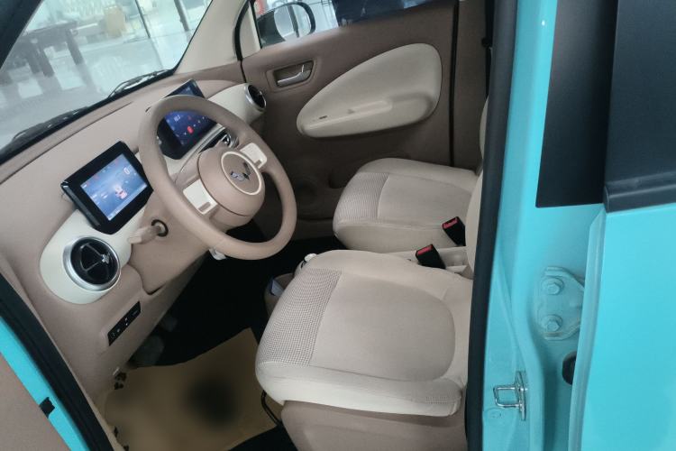 Used Wuling Hongguang MINIEV 2025 Four-Door Version Premium Edition Left Front Seat