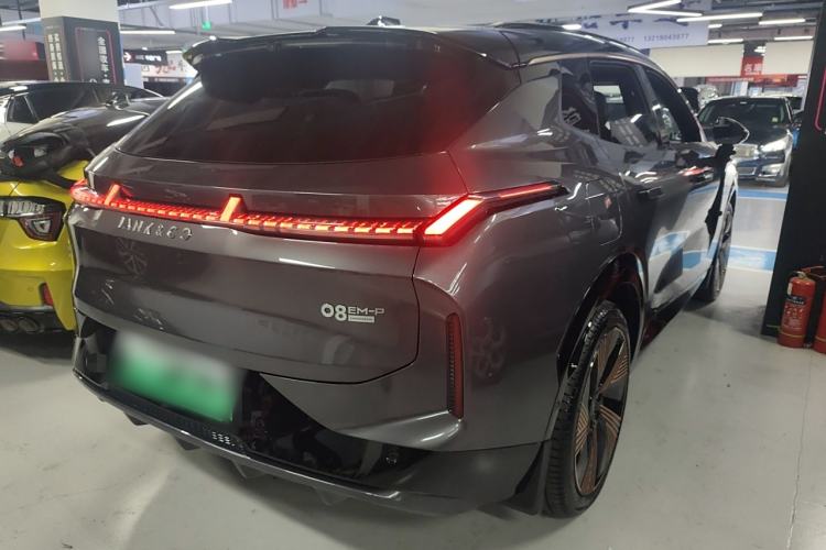 Used Lynk & Co 08 EM-P 2023 220 km Limited-Time Edition
